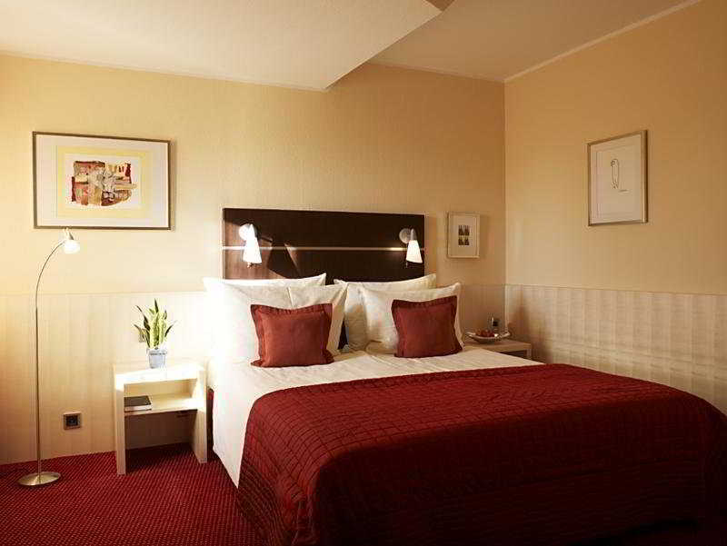 Hotel Uhu Garni 쾰른 외부 사진