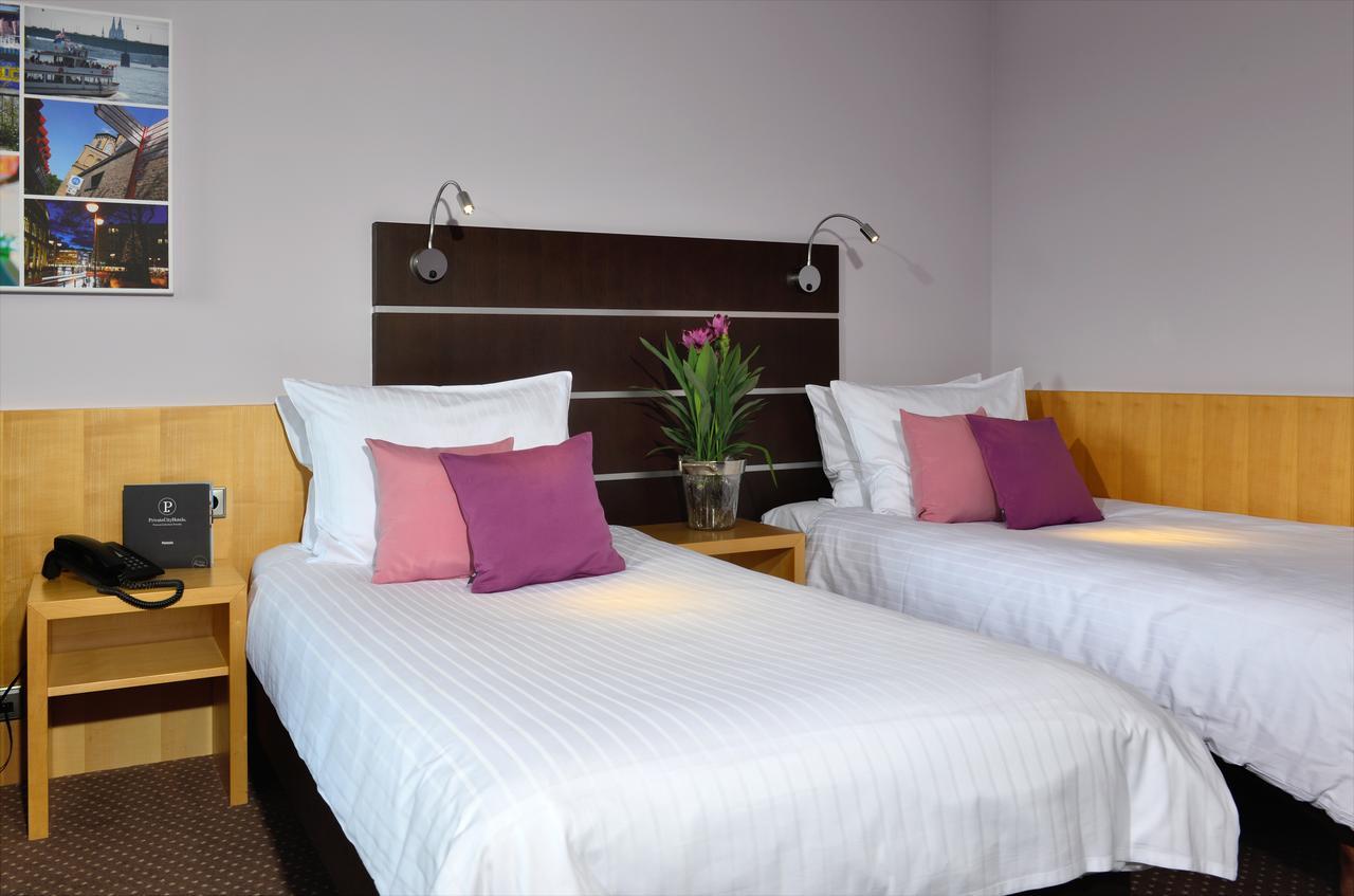 Hotel Uhu Garni 쾰른 외부 사진